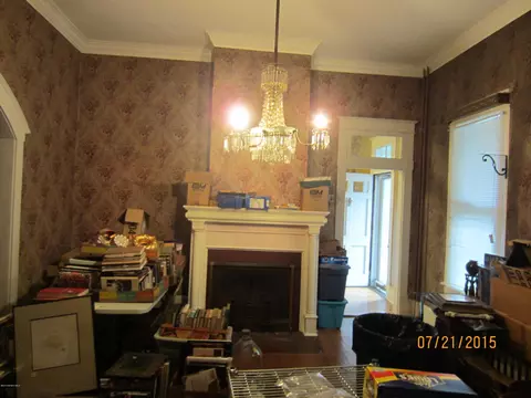 212 E Main St, Floyd, VA 24091 photo 4