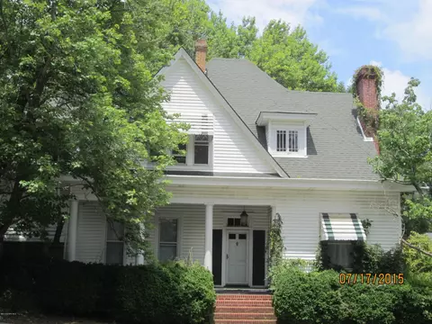 212 E Main St, Floyd, VA 24091 photo 1