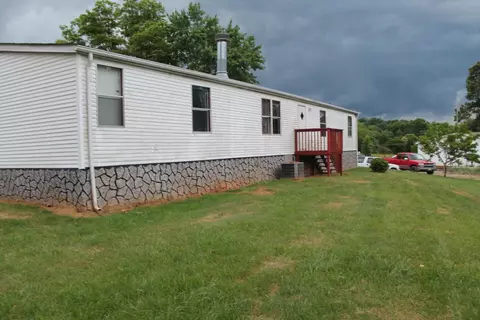 4086 Brooks Mill Rd, Glade Hill, VA 24092 photo 4