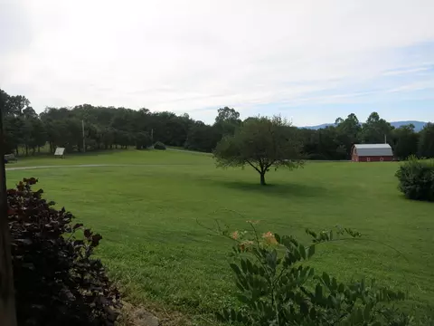 246 Stage Rd, Buchanan, VA 24066 photo 7