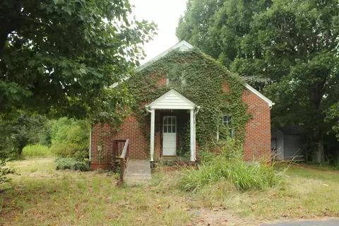 171 Clark Loop, Stuart, VA 24171 photo 3