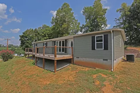 4174 Goodview Rd, Goodview, VA 24095 photo 3