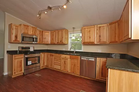4174 Goodview Rd, Goodview, VA 24095 photo 7