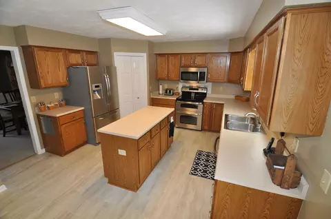 5204 Setter Rd NE, Roanoke, VA 24012 photo 4