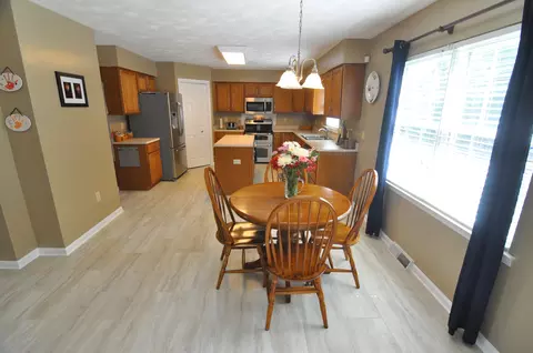 5204 Setter Rd NE, Roanoke, VA 24012 photo 6