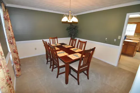 5204 Setter Rd NE, Roanoke, VA 24012 photo 8