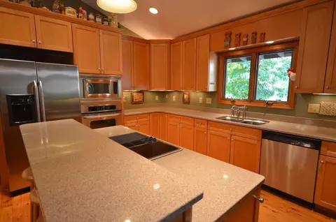 4661 Goodview Rd, Goodview, VA 24095 photo 6