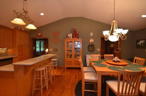 4661 Goodview Rd, Goodview, VA 24095 photo 8