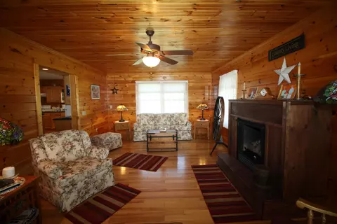2615 Hatchett Rd, Penhook, VA 24137 photo 9