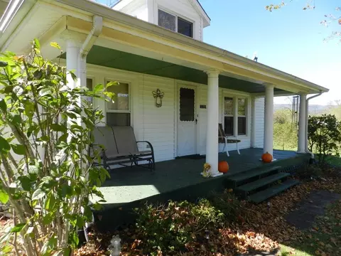 539 Gala Loop Rd, Eagle Rock, VA 24085 photo 3