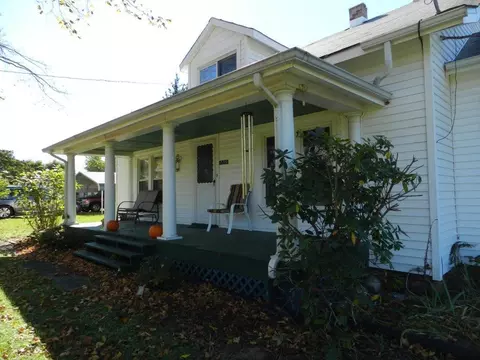 539 Gala Loop Rd, Eagle Rock, VA 24085 photo 2