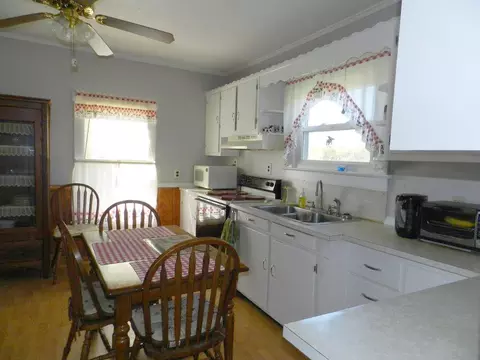539 Gala Loop Rd, Eagle Rock, VA 24085 photo 9