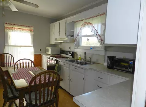 539 Gala Loop Rd, Eagle Rock, VA 24085 photo 7