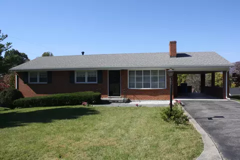 1644 Springbrook Rd NW, Roanoke, VA 24017 photo 1