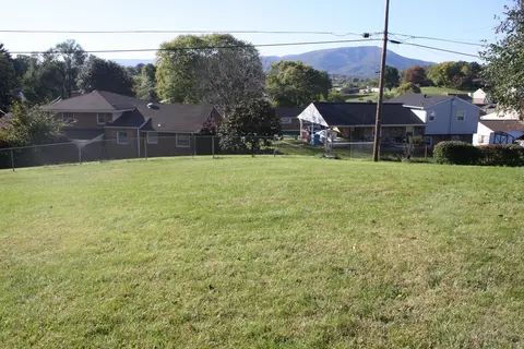 1644 Springbrook Rd NW, Roanoke, VA 24017 photo 16