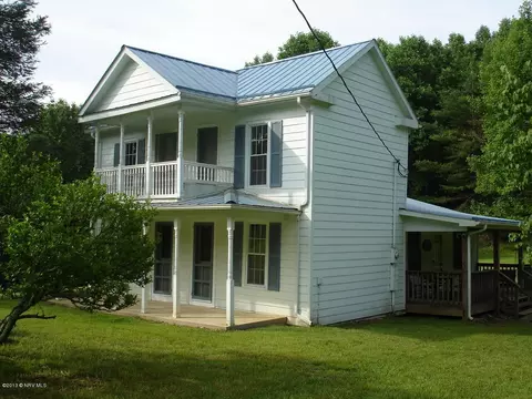 90 Long Mountain Rd, Willis, VA 24380 photo 10