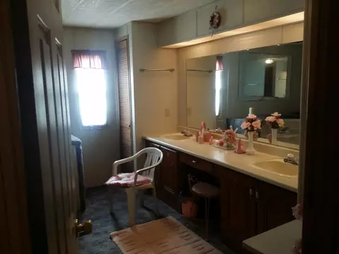 20405 Main St, Buchanan, VA 24066 photo 6