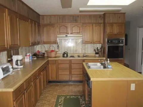 456 S Locust St, Floyd, VA 24091 photo 16