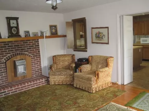 456 S Locust St, Floyd, VA 24091 photo 12