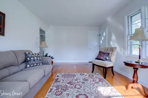 3201 Ventnor Rd, Roanoke, VA 24014 photo 5