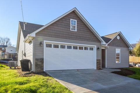 3624 Mcdaniel Dr, Salem, VA 24153 photo 2