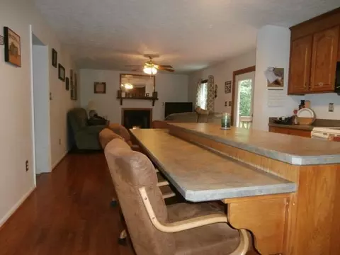 1475 Chandler Rd, Goodview, VA 24095 photo 11