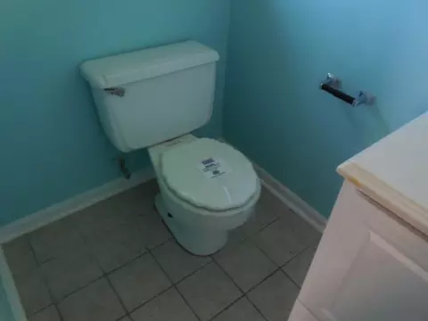 614 E Augusta Ave, Vinton, VA 24179 photo 9