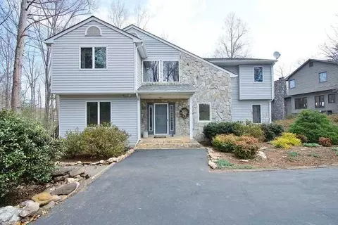 430 Windtree Dr, Moneta, VA 24121 photo 6