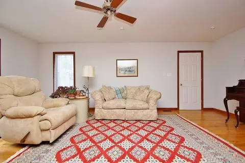 430 Windtree Dr, Moneta, VA 24121 photo 19