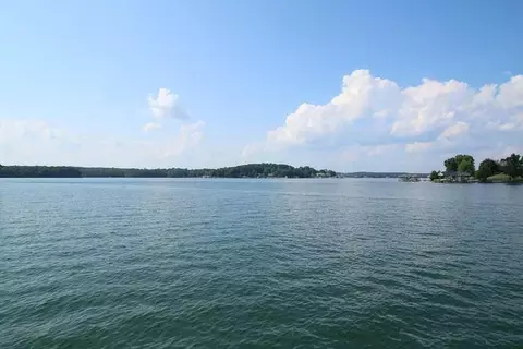 130 Lands End Rd, Penhook, VA 24137 photo 42