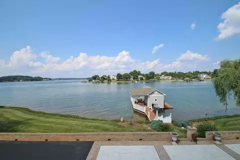 130 Lands End Rd, Penhook, VA 24137 photo 19