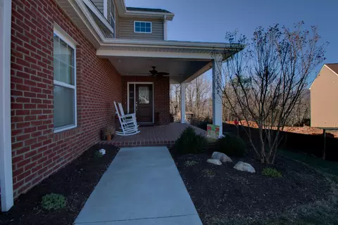3162 Clayview Cir, Salem, VA 24153 photo 3