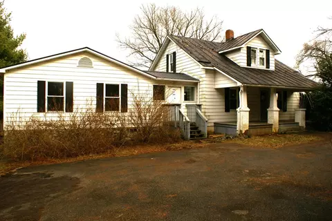 2178 Goodview Rd, Goodview, VA 24095 photo 1