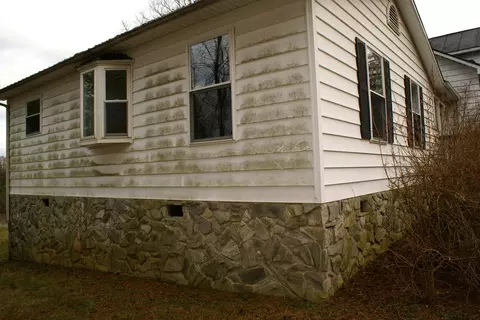 2178 Goodview Rd, Goodview, VA 24095 photo 3