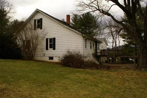 2178 Goodview Rd, Goodview, VA 24095 photo 4