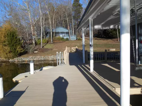 6060 Smith Mountain Rd, Penhook, VA 24137 photo 10