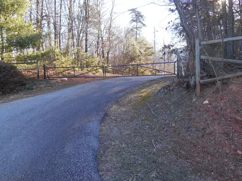 6060 Smith Mountain Rd, Penhook, VA 24137 photo 19