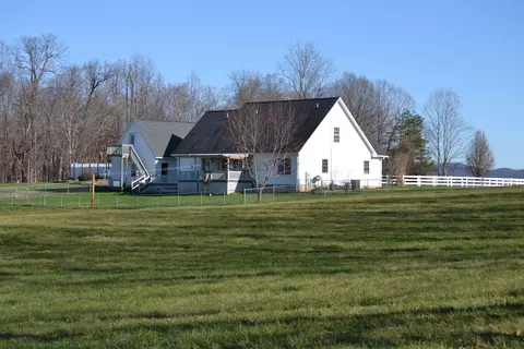 175 Kay Fork Rd, Union Hall, VA 24176 photo 3