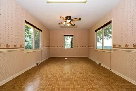 2745 Roaring Run Rd, Goode, VA 24556 photo 14