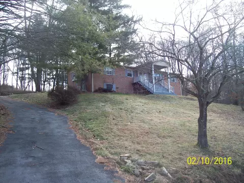 4667 Forge Rd, Glasgow, VA 24555 photo 1