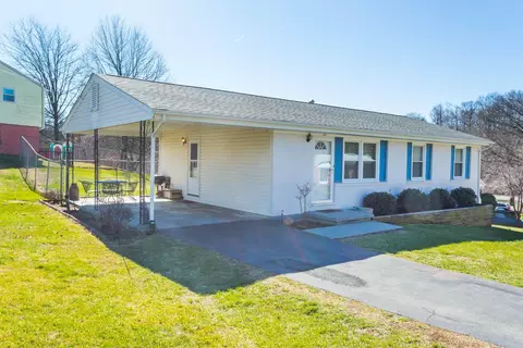 3902 Green Spring Ave, Roanoke, VA 24017 photo 22