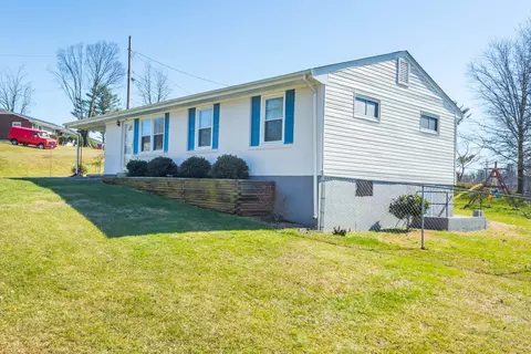 3902 Green Spring Ave, Roanoke, VA 24017 photo 23