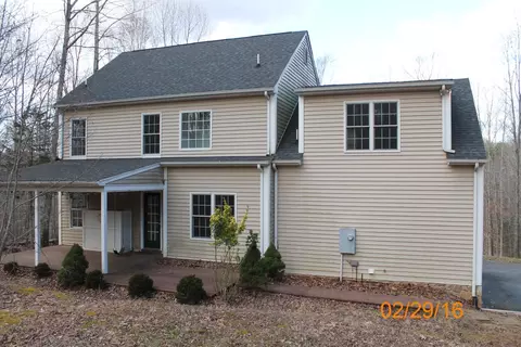 1200 Steeplechase Dr, Evington, VA 24550 photo 2