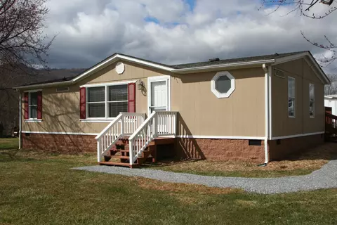 100 Mound Ter, Thaxton, VA 24174 photo 1