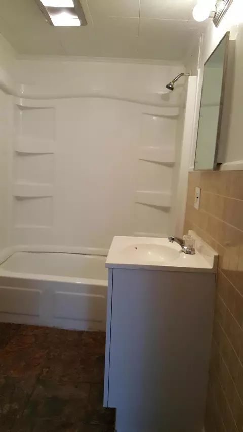 610 E Calhoun St, Salem, VA 24153 photo 14