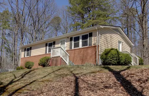 124 Arthur Rd, Roanoke, VA 24019 photo 9