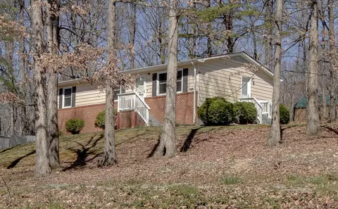 124 Arthur Rd, Roanoke, VA 24019 photo 2