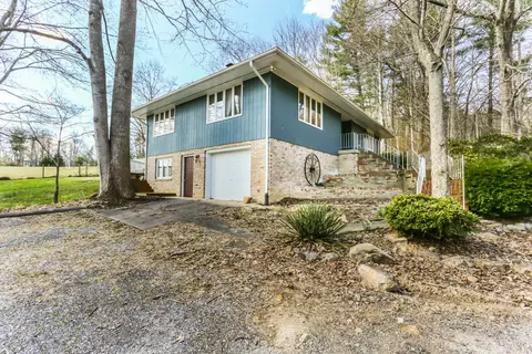 331 Crimson Ln, Max Meadows, VA 24360 photo 27