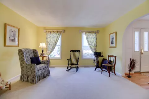 1917 Springmill Rd, Salem, VA 24153 photo 4