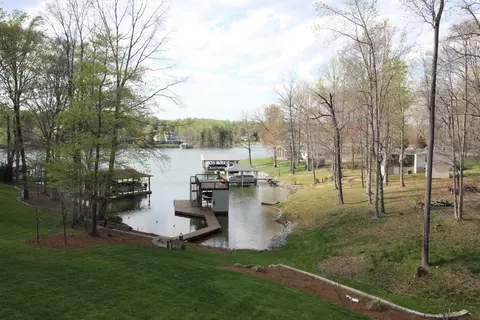 266 Cool Branch Rd, Penhook, VA 24137 photo 4
